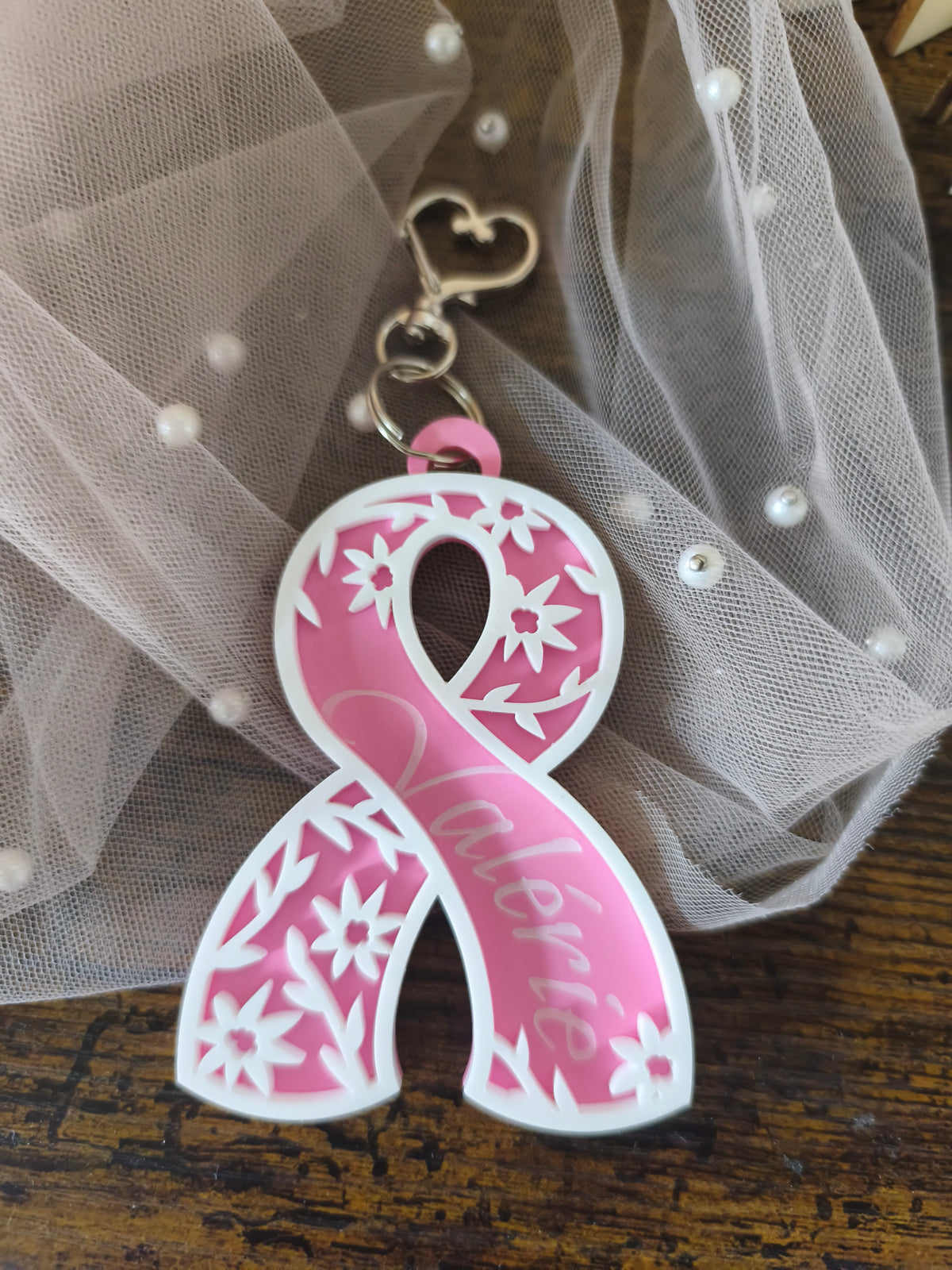 Porte-clés Ruban Rose personnalisé avec prénom - Ruban d'Espoir / Bvcréa