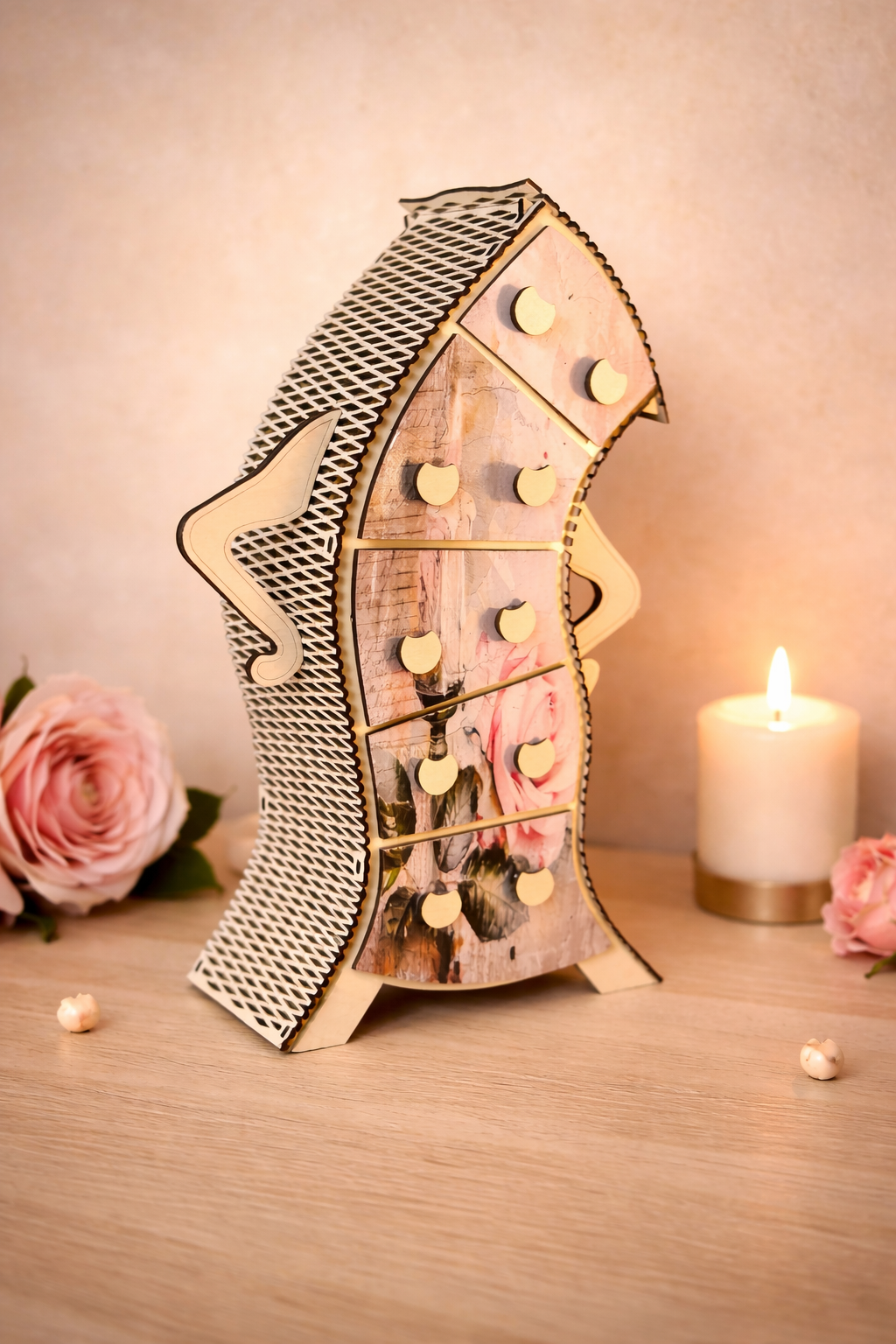 Écrin Rose Éternelle – Boîte à bijoux personnalisée en bois