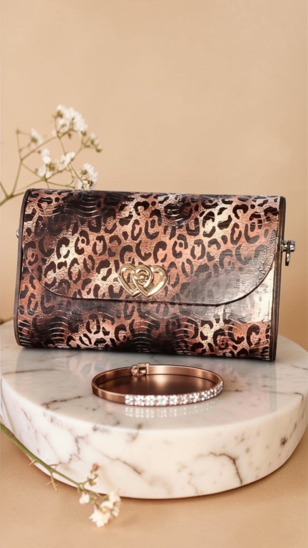 👜 Sac en bois personnalisé – Élégance sauvage