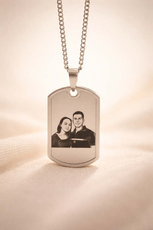 Collier plaque personnalisée en acier inoxydable – Gravure photo, prénom ou message