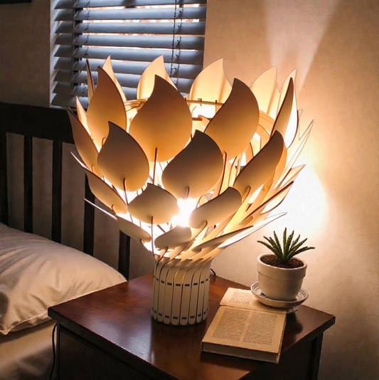 Lumina Flora – Lampe Fleur en Bois Découpé au Laser